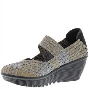 Bernie Mev Lulia Bronze/Pewter Womens Wedges Size 39M - 8.5 NWOT